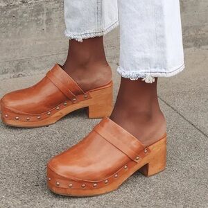 Free People Calabasas Tan Leather Studded Clogs Women's size 39